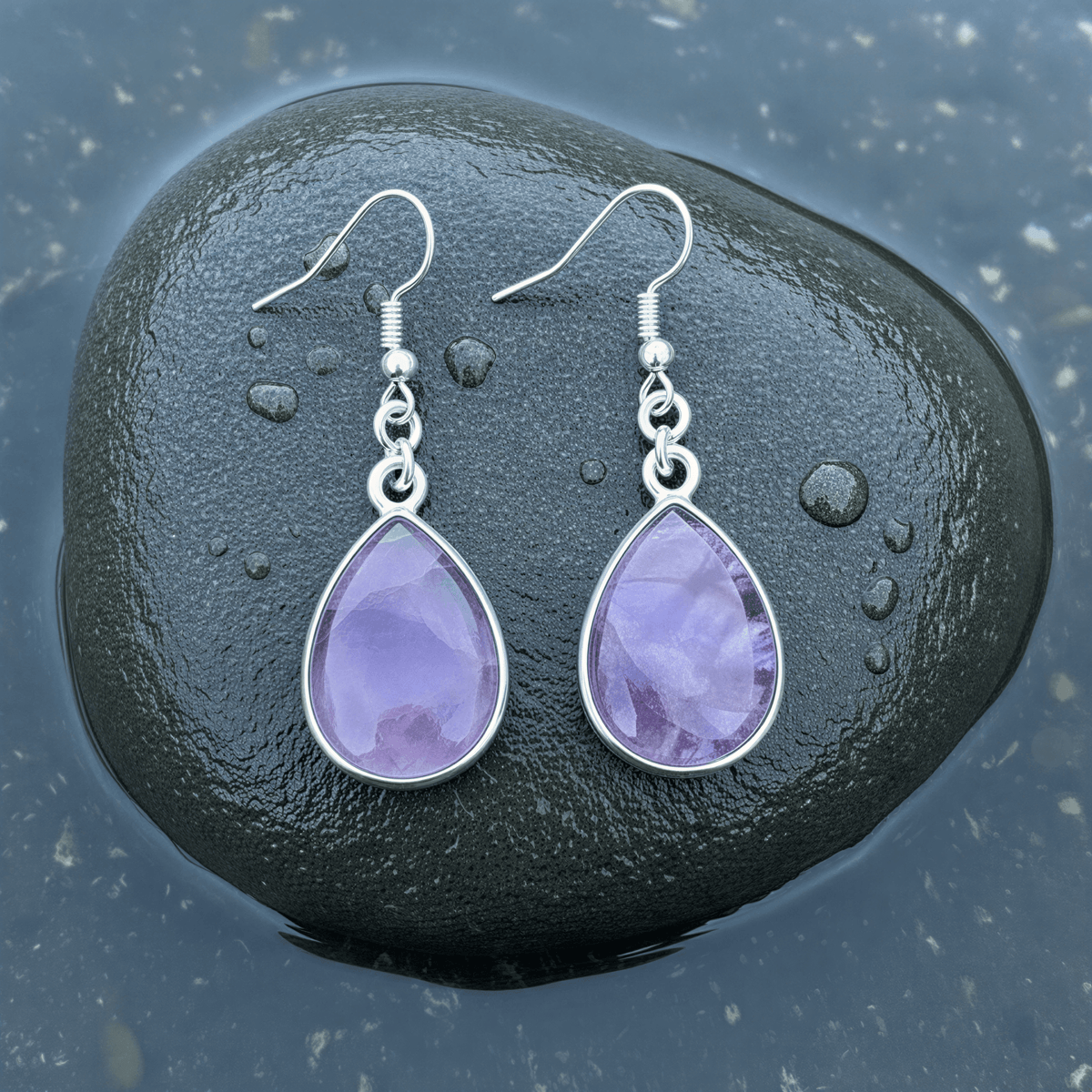 Paarse edelstenen oorbellen met amethist in druppel vorm en sterling zilver (925) | Amethyst Teardrop