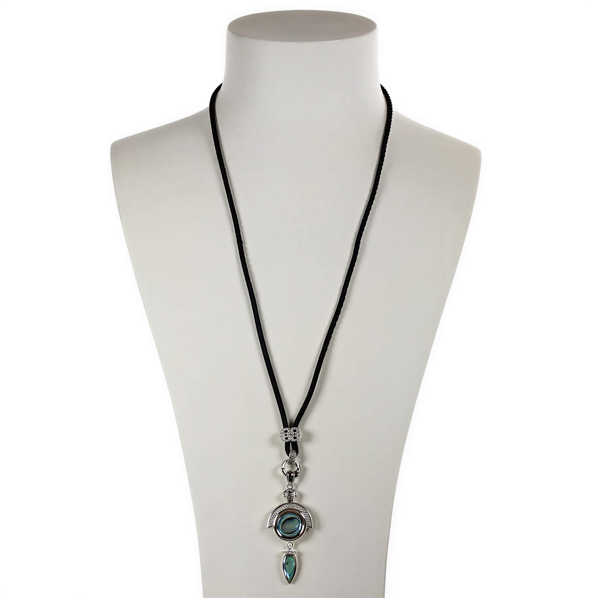 Parelmoeren ketting met abaloon op buste | Mirror Abalone