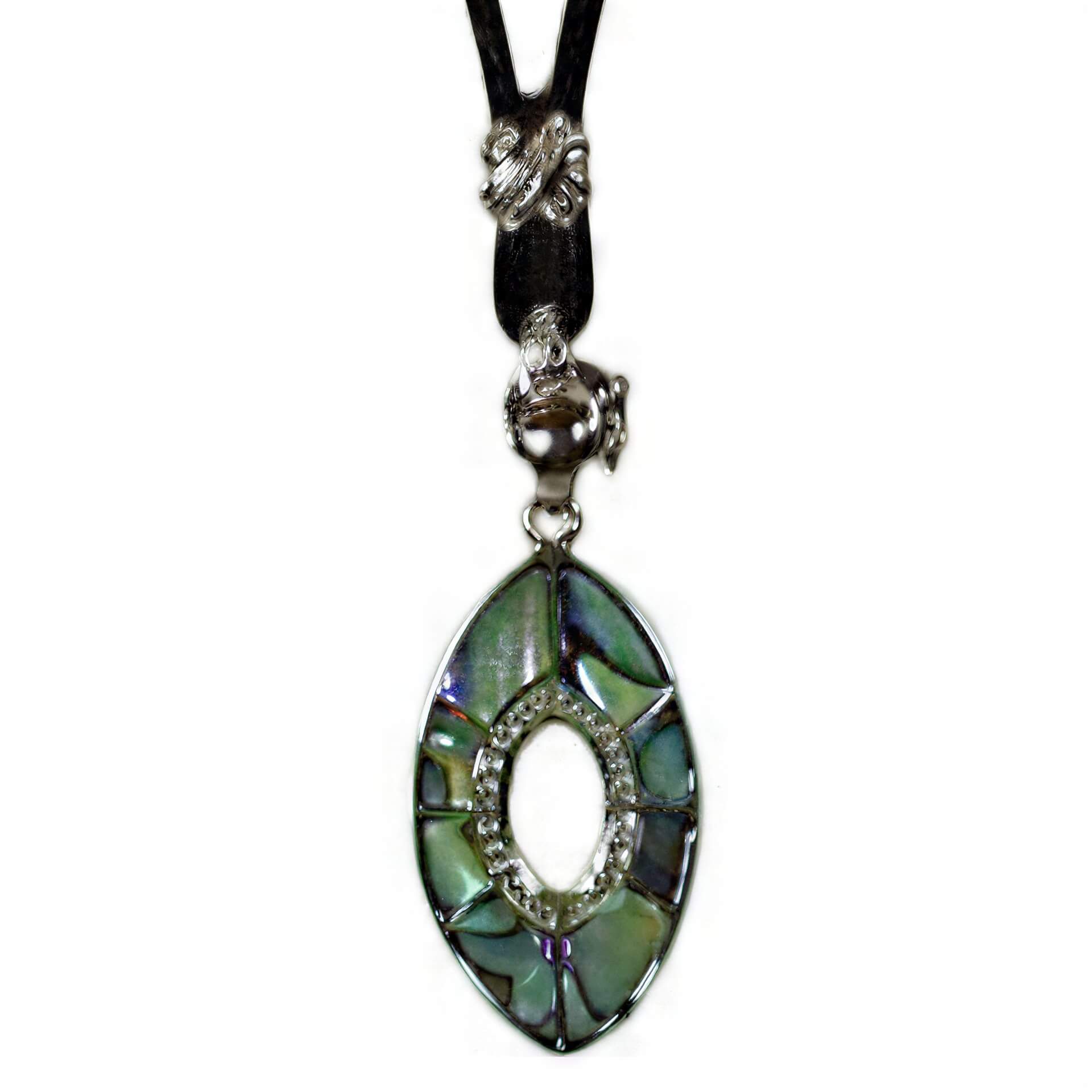 Parelmoeren ketting met abaloon detail | Abalone Horse Eye