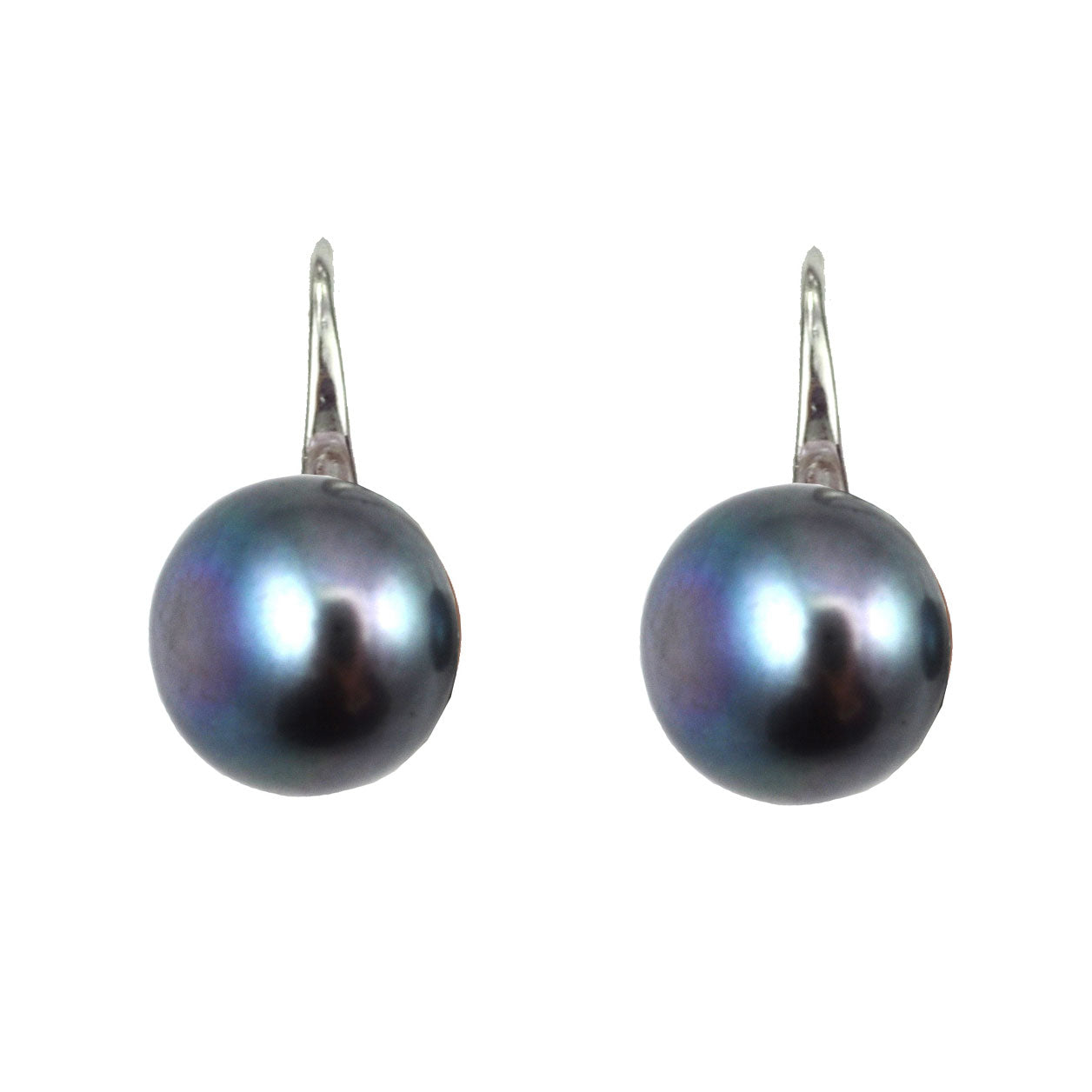 Zoetwater parel oorbellen met zwart blauwe parel, vooraanzicht | Leis Black