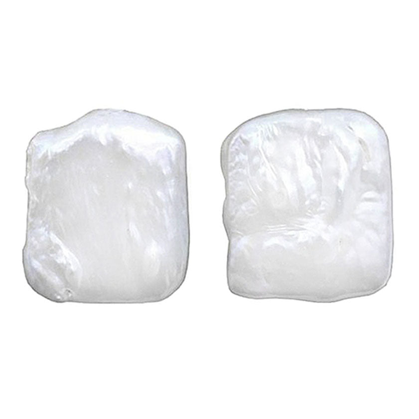 Zoetwater parel oorknoppen met witte vierkante parels en sterling zilver (925), voorkant | Pearl Square