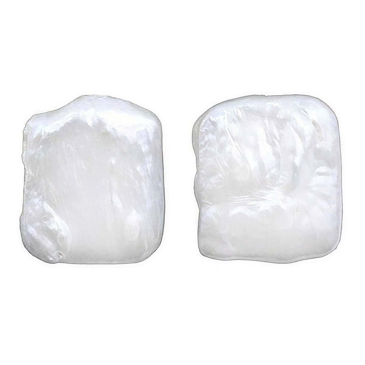 Zoetwater parel oorknoppen met witte vierkante parels en sterling zilver (925), voorkant | Pearl Square