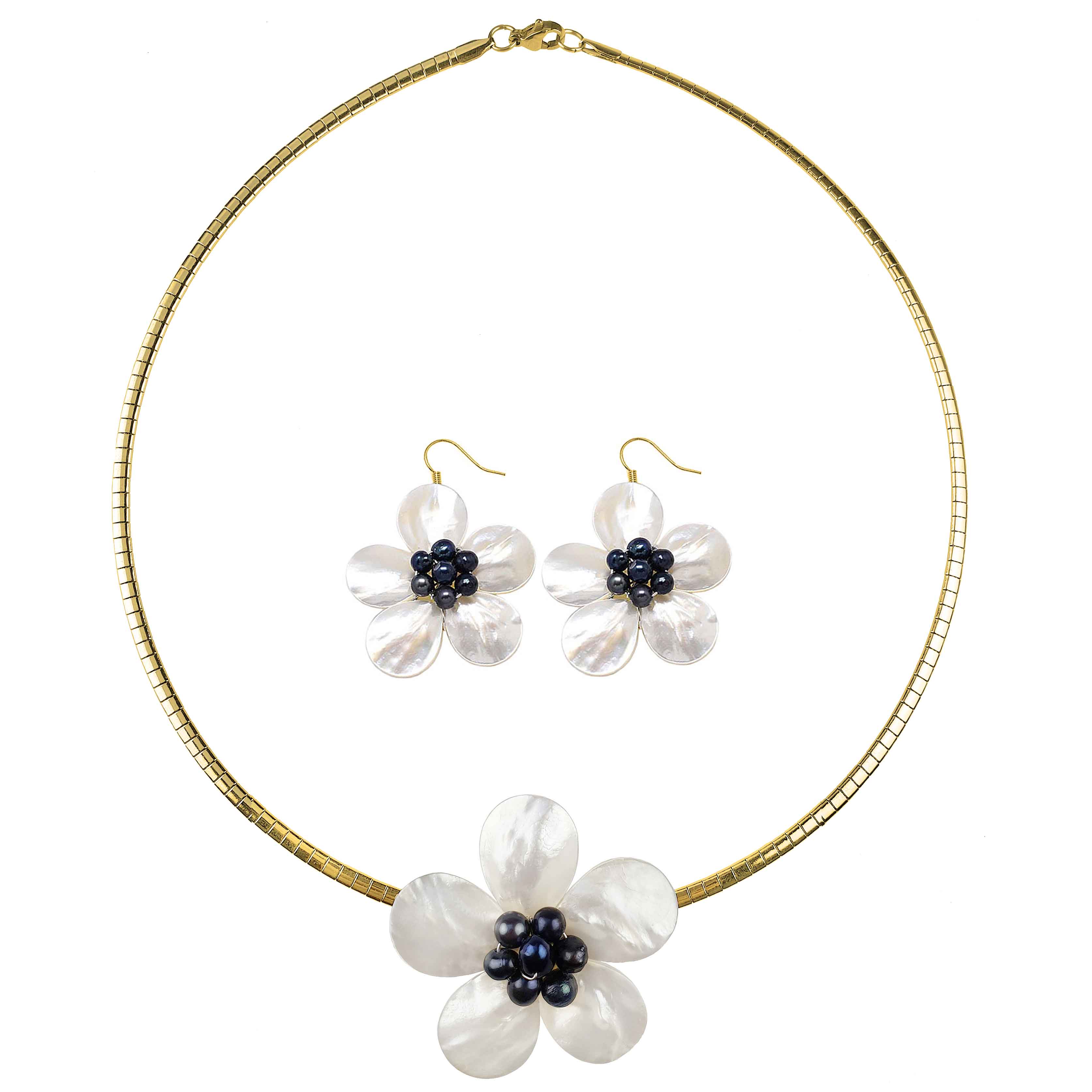 Zoetwater parel set overzicht van parelketting met bloem hanger en zoetwater parel bloem oorbellen | set Fleury B Gold