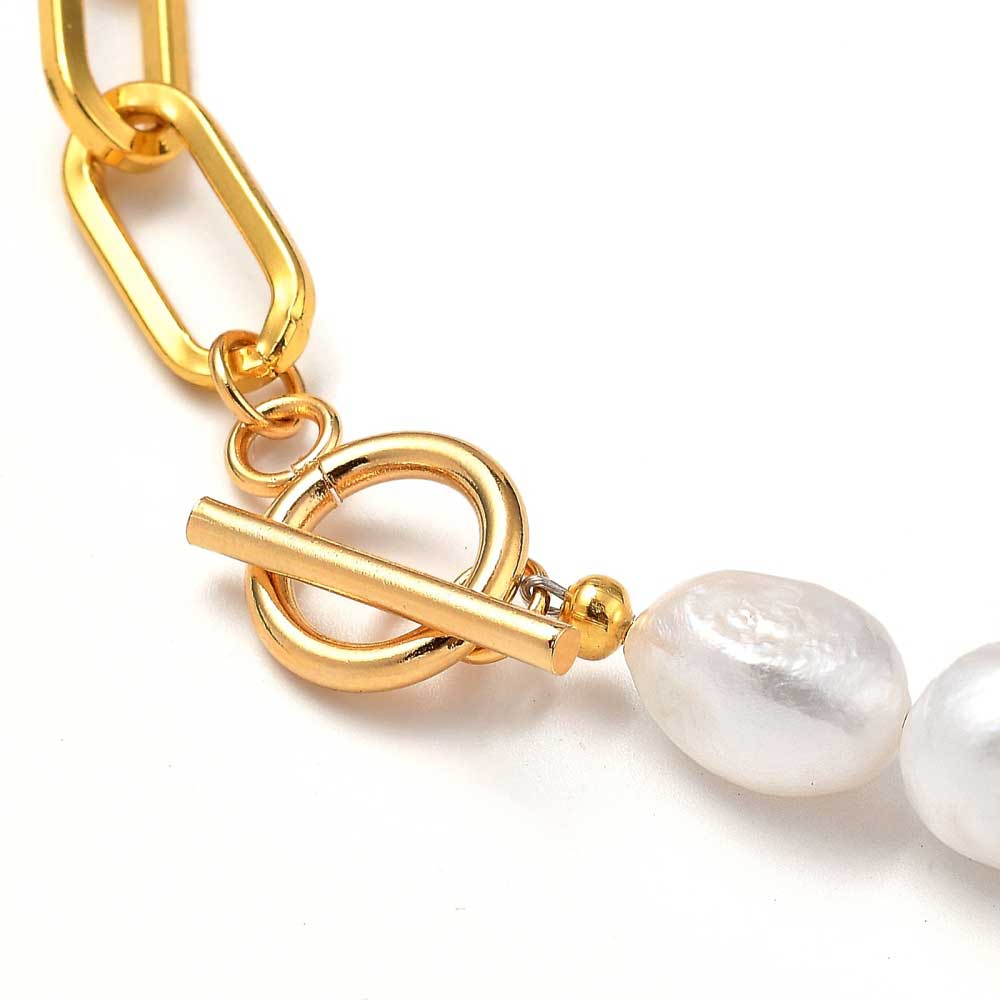 Slotje van zoetwater parelketting met witte parels en goud edelstaal | Baudine