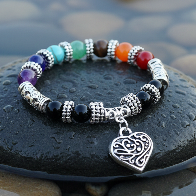 Edelstenen armband Mix Gemstone Heart op donkere grijze steen