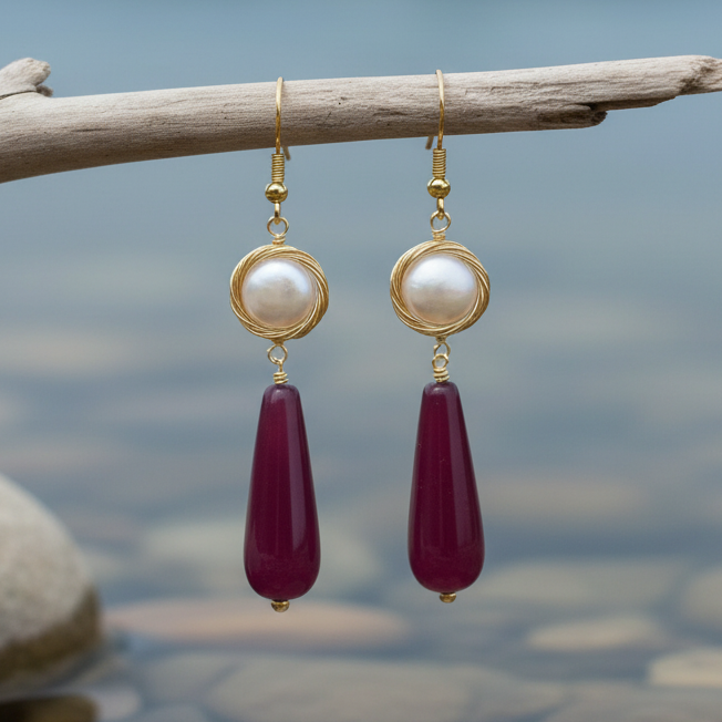 Zoetwater parel oorbellen White Coin Red Agate Gold aan takje
