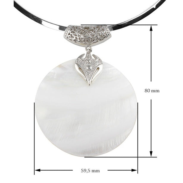 Detail van parelmoeren choker ketting met witte parelmoeren hanger met maatindicatie | Big White Shell Choker