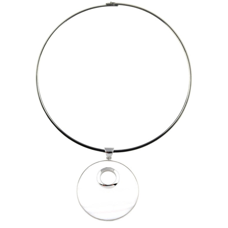 Parelmoeren choker ketting met witte parelmoeren hanger | Donut Round White Shell