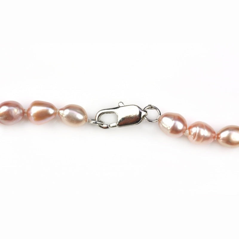 Slotje van roze handgeknoopte zoetwater parelketting met sterling zilver (925) | Pini