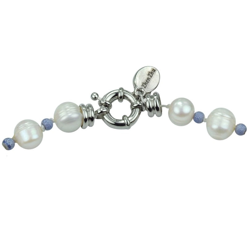 Slotje van zoetwater parelketting met witte parels en Delfts blauwe kralen | Hollands Glorie Bloem