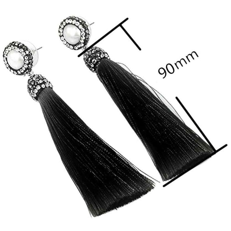 Lange zoetwater parel oorbellen met witte parel en zwart kwastje, maatindicatie | Bright Pearl Black Tassel