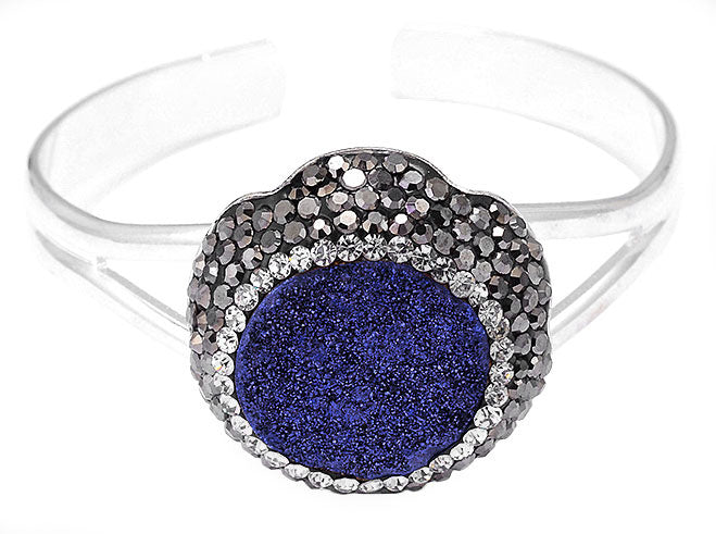 Kristallen armband met sprankelend blauwe kristal en stras steentjes | Bangle Blue Druzy