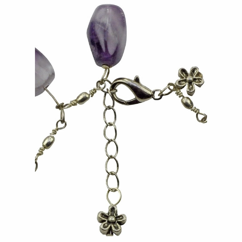 Slotje van edelstenen bedel armbandje met amethist stenen en zilveren bloemetjes | Amety