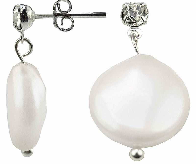Witte zoetwater parel oorbellen met witte coin parels en stras steentjes, voor en zijaanzicht | Bling Colly Two