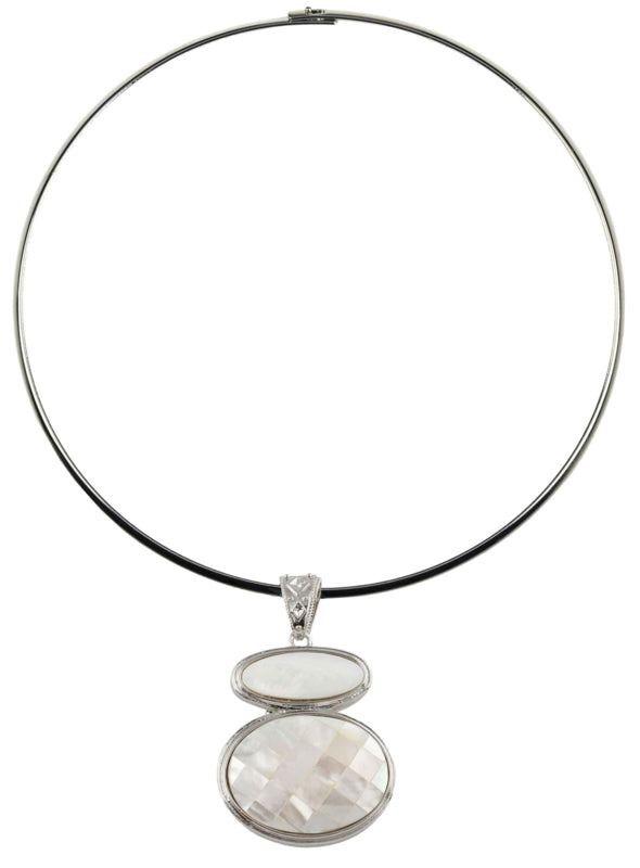 Parelmoeren ketting met witte hanger | White &amp; Mosaic Shell