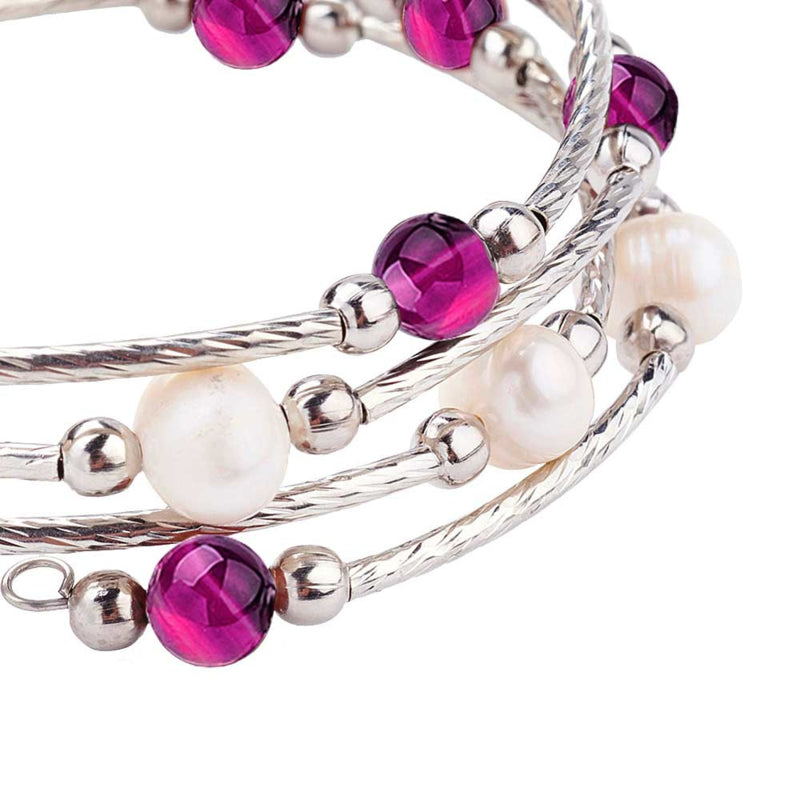 Detail van witte zoetwater parel wikkelarmband met roze edelstenen | Wrap Pearl Pink Striped Agate