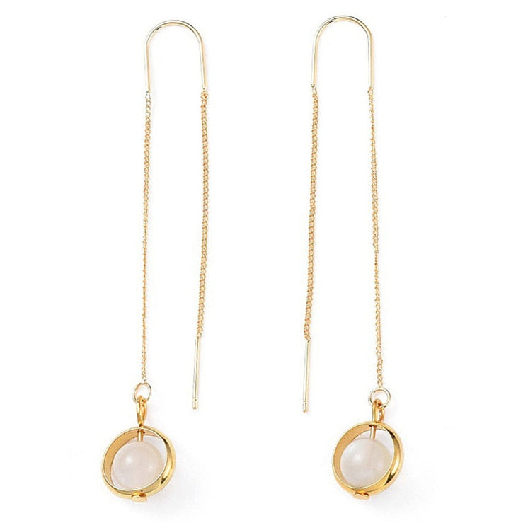 Lange witte edelstenen oorbellen met maansteen en goud edelstaal voor en achterzijde | Gold Chain Moonstone