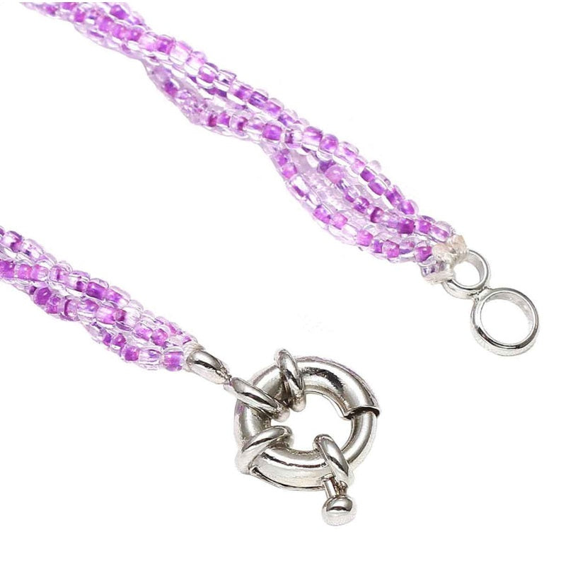 Slotje van zoetwater parelketting met pink gekleurde parels in 3 rijen | Pippa