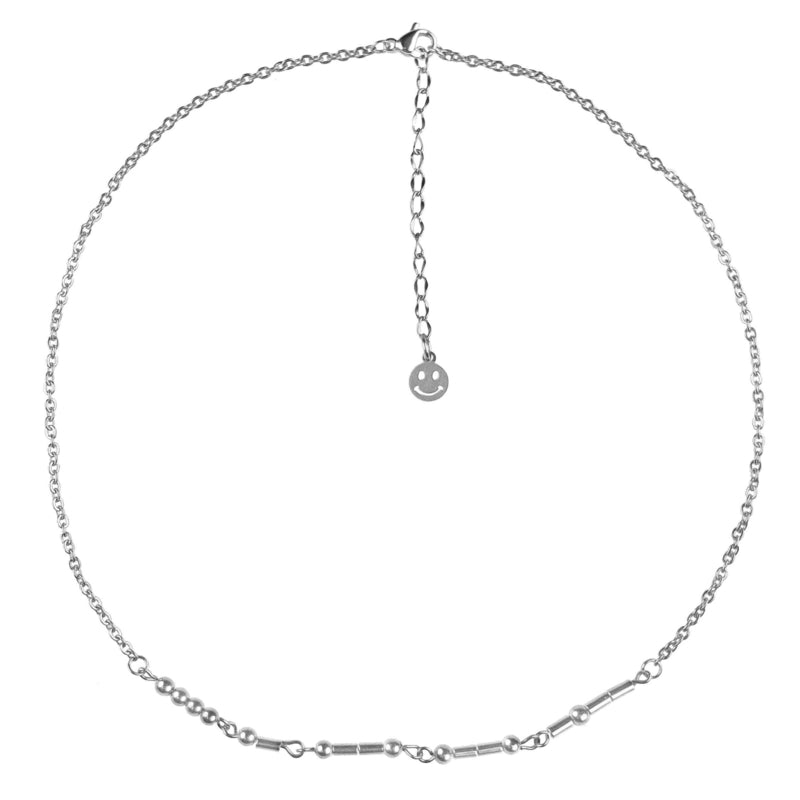 Zilveren edelstenen ketting met zilver edelstaal en hematiet stenen die het woord HAPPY in morse code weer geeft | Morse Code Happy Silver Hematite