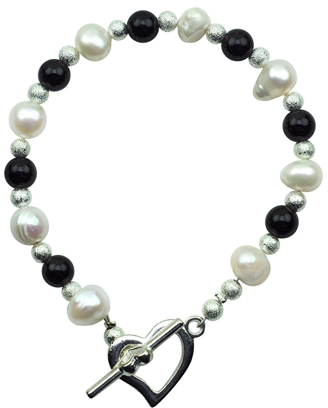 Wit zoetwater parel armband met zwarte agaat en hartjes slotje | Pearl Heart Black Agate