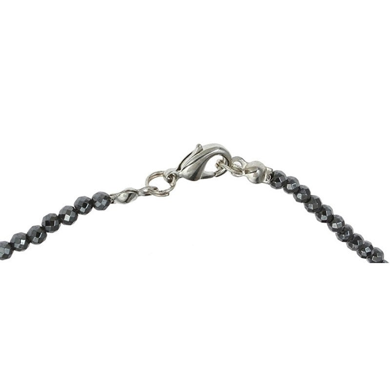 Slotje van zoetwater parelketting met witte parel, zwarte edelsteen hematiet en sterling zilver (925) | Hematite Pearl W