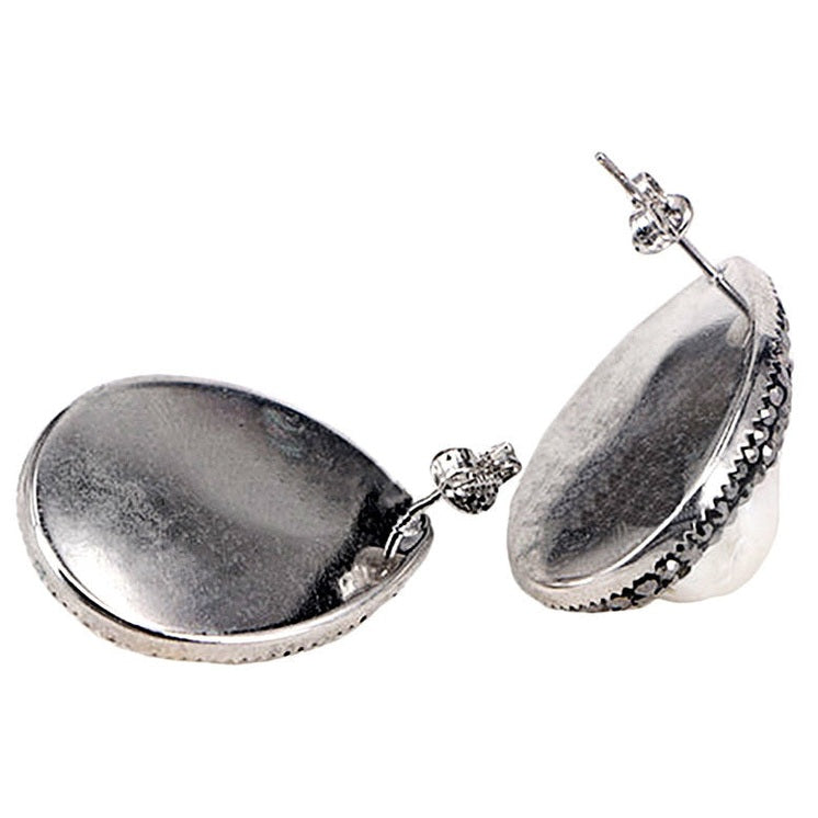 Witte zoetwater parel oorknoppen met stras steentjes in druppel vorm, achterzijde | Bright Pearl Small Teardrop