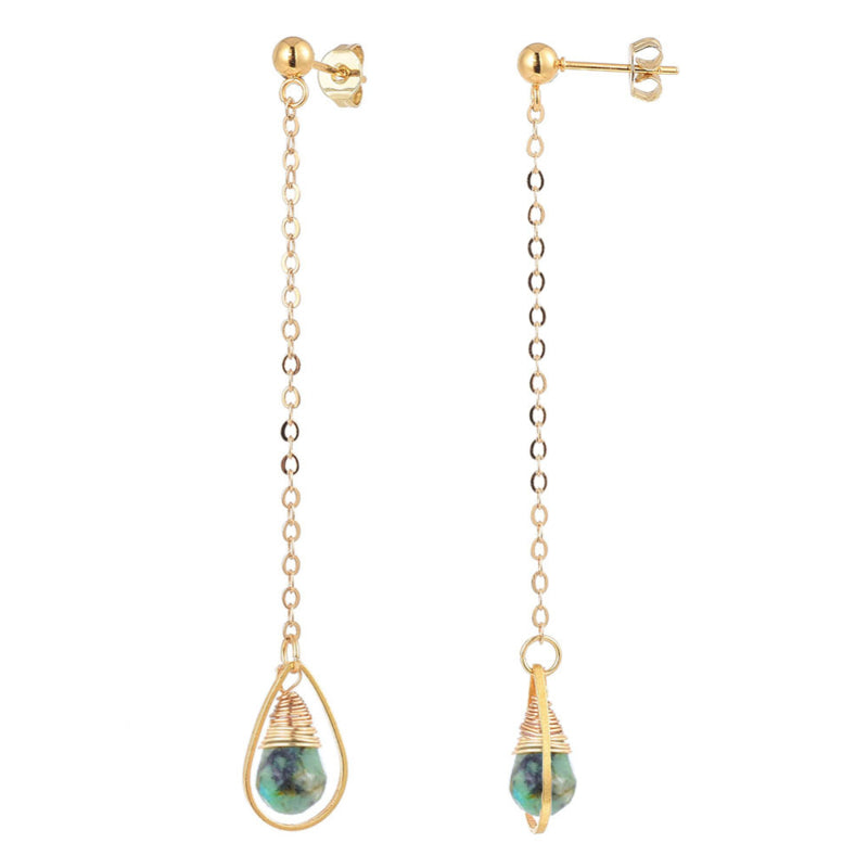 Lange edelstenen oorbellen met Afrikaans turkoois en goud edelstaal voor en zijaanzicht | Dangling Long African Turquoise