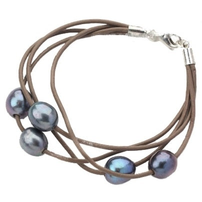 Zoetwater parel armband Leather Pearl Dark