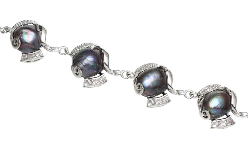 Zoetwater parel armband met zwart grijze parels plat liggend | Evita Black
