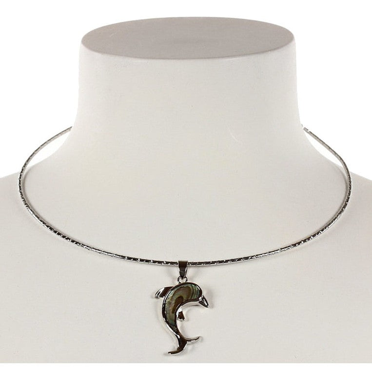 Parelmoeren ketting met abaloon dolfijn op buste | Abalone Dolphine