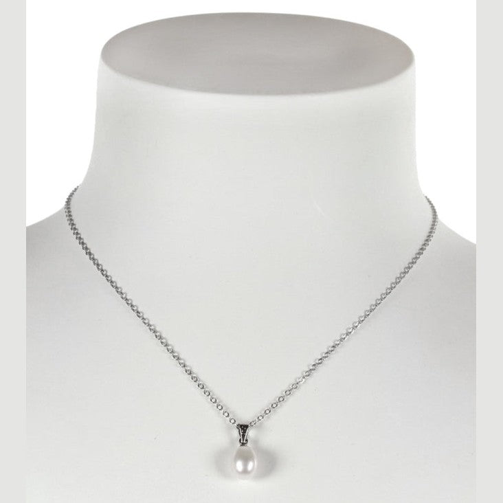 Zoetwater parelketting met witte parel hanger op buste | Cadeau set Single Pearl W