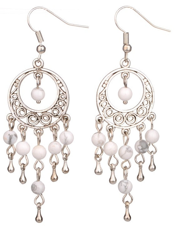 Witte edelstenen oorbellen met sterling zilver (925) en howliet | Oriental Howlite