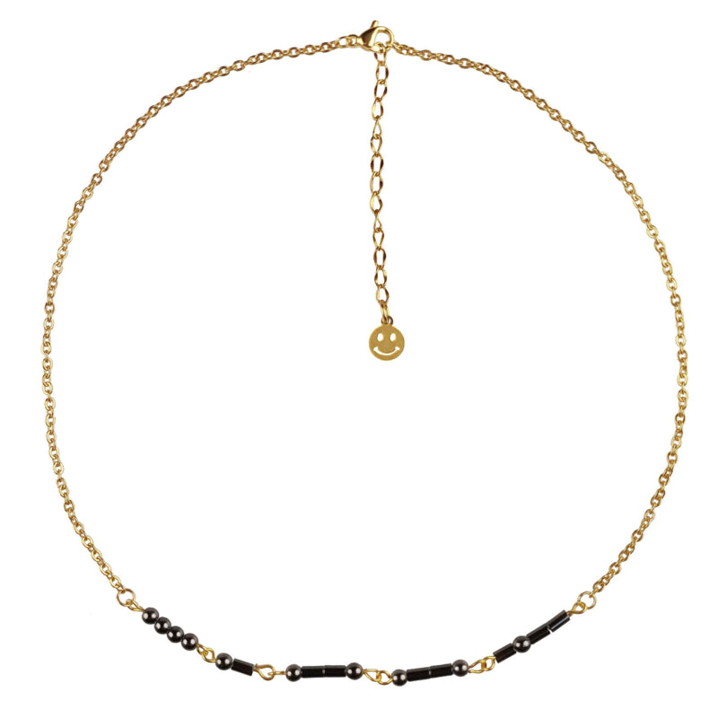 Zwarte edelstenen ketting met goud edelstaal en hematiet stenen die het woord HAPPY in morse code weer geeft | Morse Code Happy Black Hematite Gold