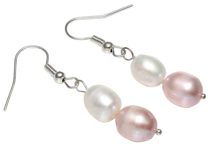 Zoetwater parel oorbellen met witte en roze parels en sterling zilver (925) liggend | Set Elynn