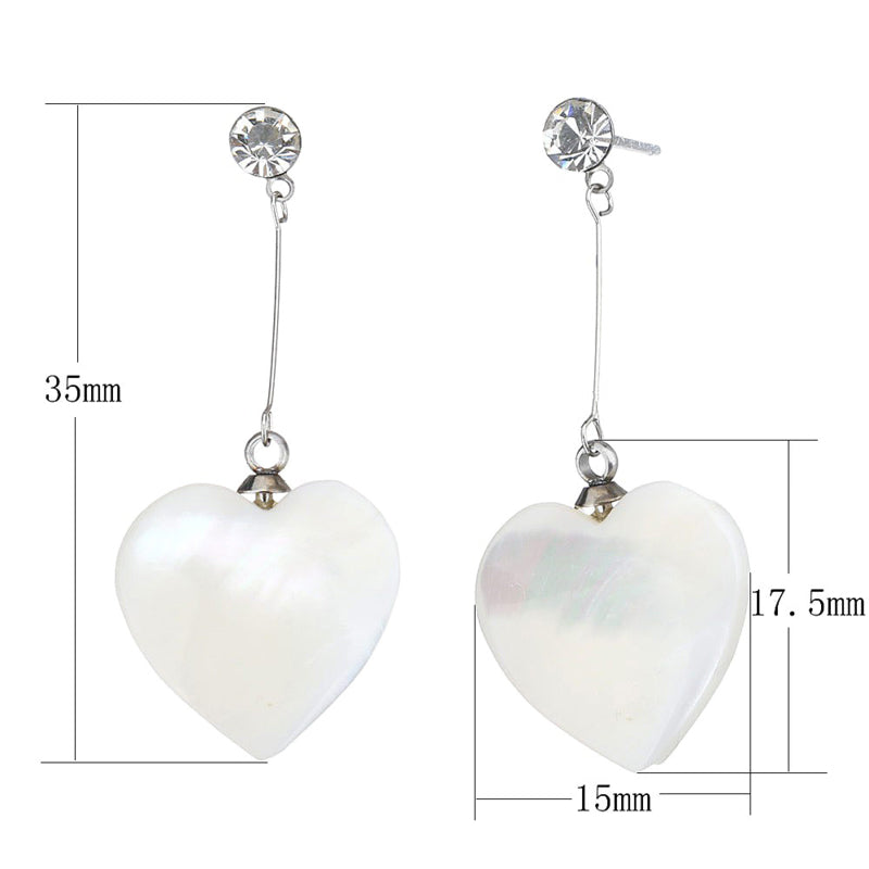 Witte parelmoeren oorbellen met wit parelmoer hartje, stras steen en zilver edelstaal met maatindicatie | Bling Long White Shell Heart