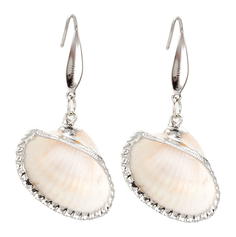 Schelpen oorbellen met witte schelp en zilver edelstaal achterzijde | set White Cockel Shell Silver