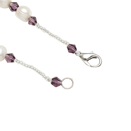 Slotje van wit zoetwater parel armband met groene en oud roze facet geslepen kristallen | Pearl green Crystal