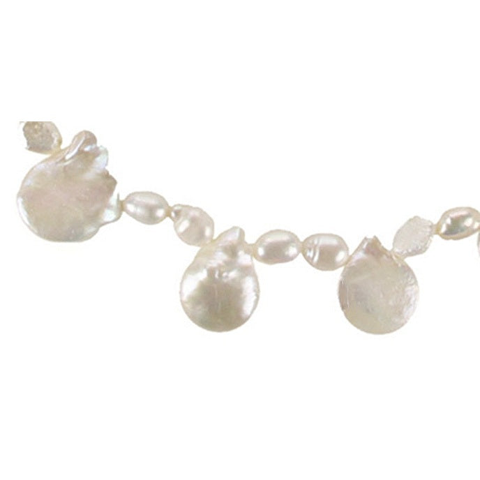 Detail van zoetwater parelketting met witte parels en sterling zilver (925) | Colly