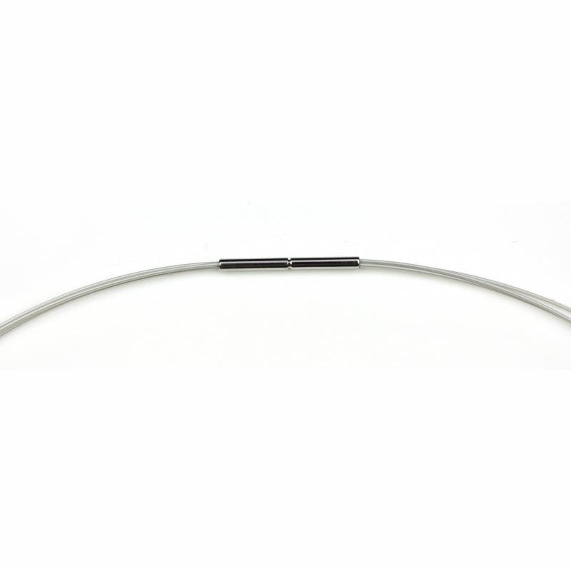 Slotje van korte zoetwater parelketting met paars blauwe parel hanger | Neri