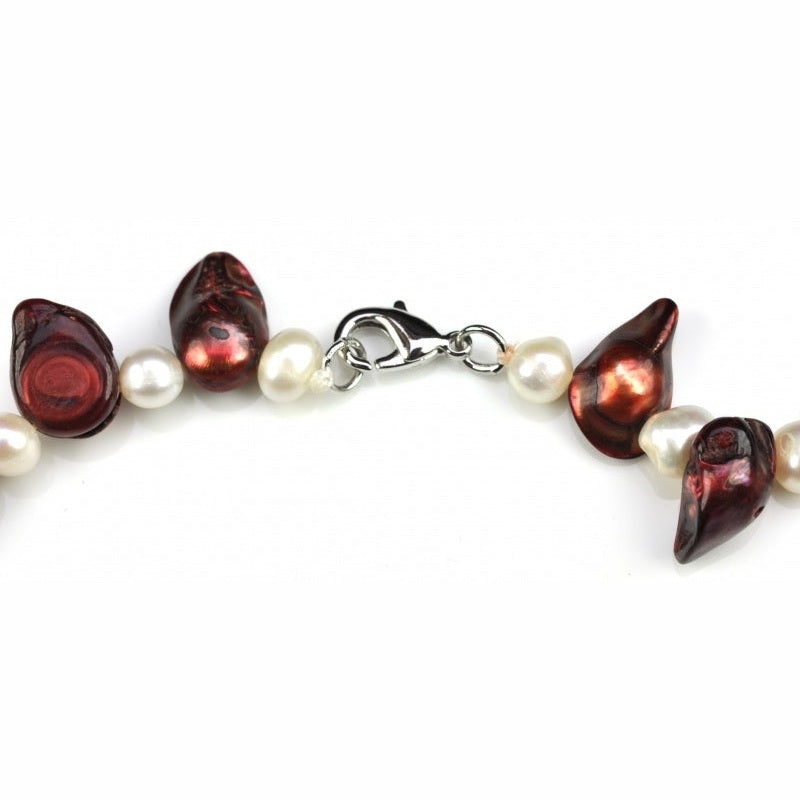 Sterling zilveren slotje van zoetwater parelketting met witte en rood bruine parels | Purple Lady