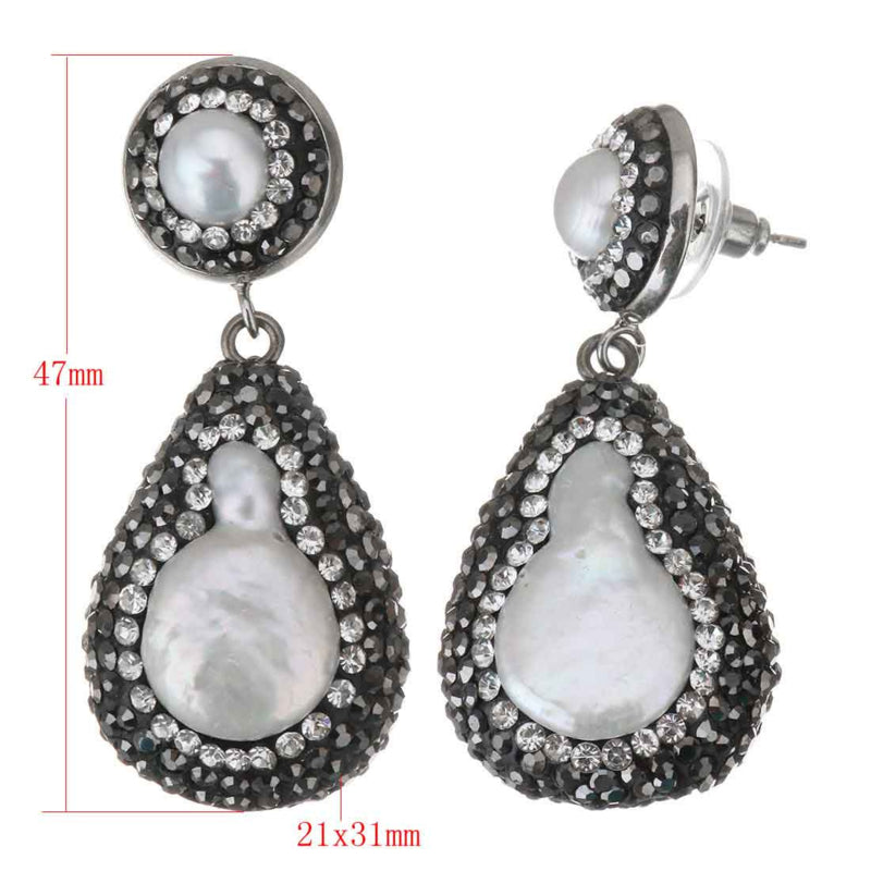 Witte zoetwater parel oorbellen met zwarte stras steentjes met maataanduiding | Bright Pearl Drop