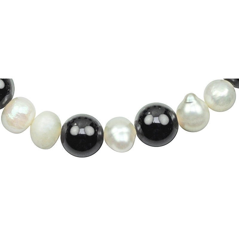 Detail van zoetwater parel armband met zwarte agaat, elastisch | Pearl Black Agate