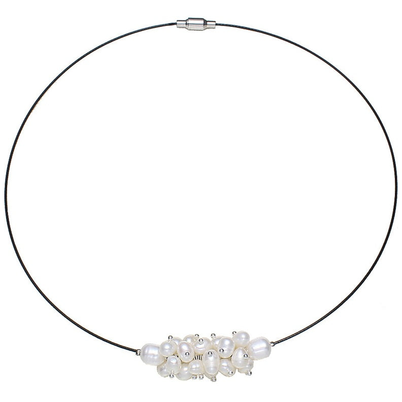 Korte zoetwater parelketting met witte parels en magneetslotje | White Oval Ball