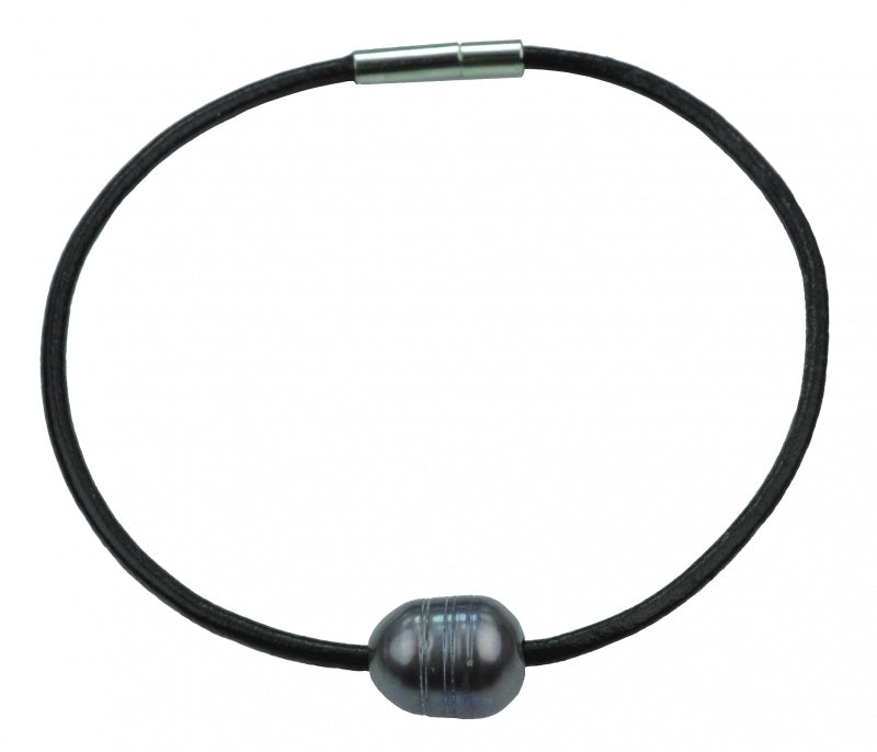Grijs blauwe zoetwater parel armband met zwart leer | Black Leather Pearl Grey