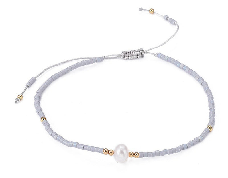 Wit zoetwater parel armbandje met grijze kraaltjes | Mini Pearl one Grey Color