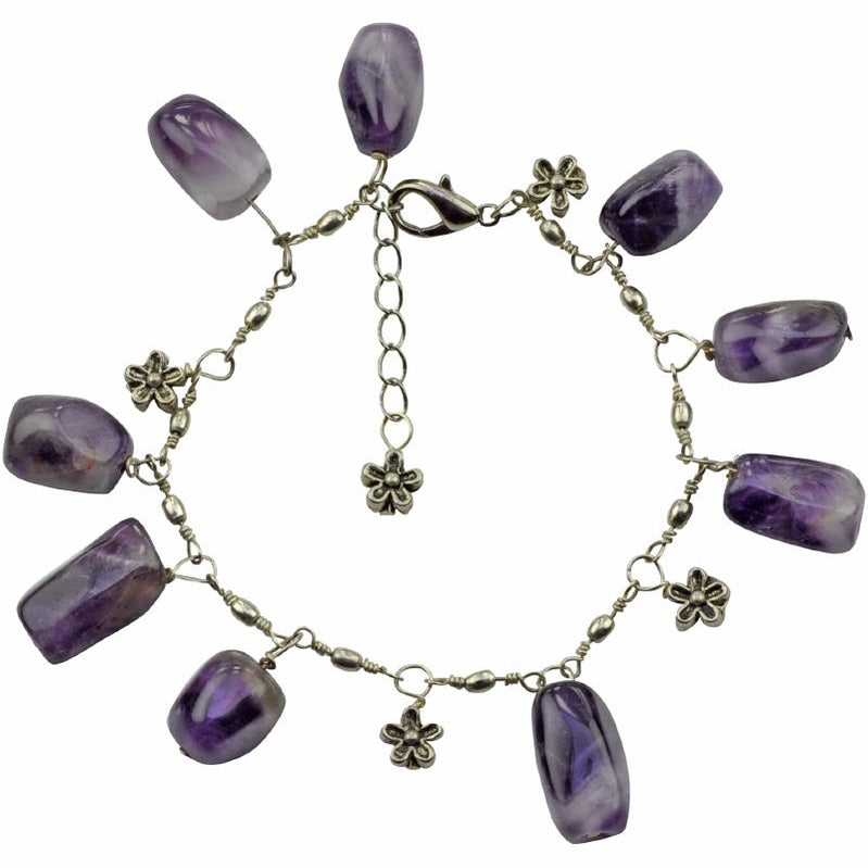 Edelstenen bedel armbandje met amethist stenen en zilveren bloemetjes | Amety