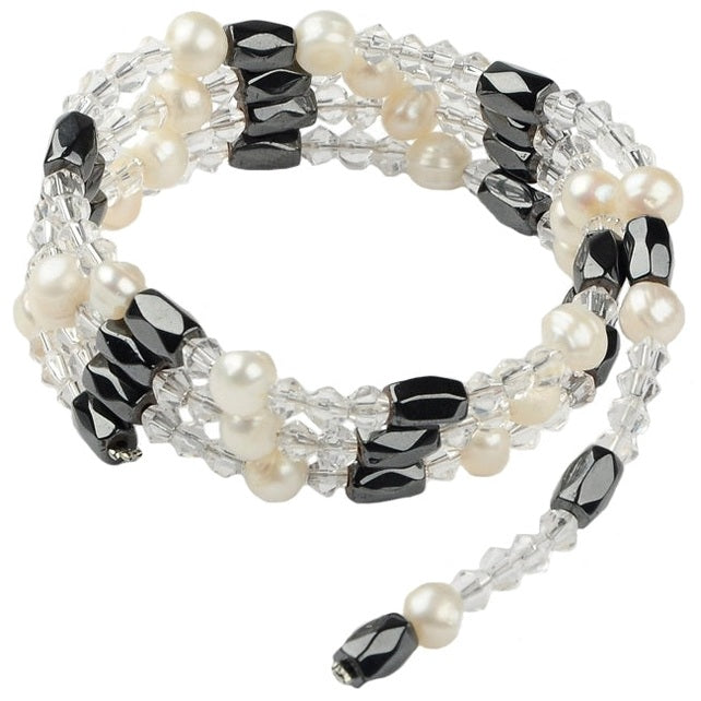 Zoetwater parel wikkel armband met witte parels, zwarte edelsteen magnetiet en facet geslepen glaskristallen | Pearl Clear Crystal Magentite Wrap