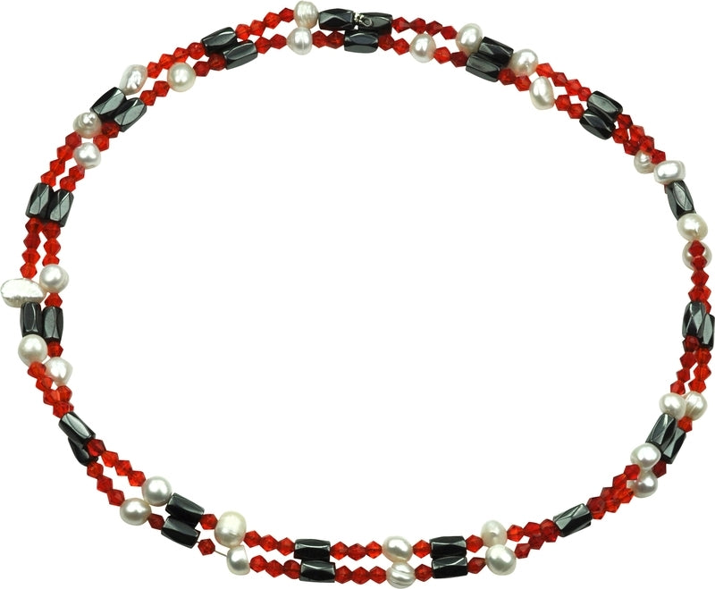 Zoetwater parelketting met edelsteen magnetiet en rood kristal