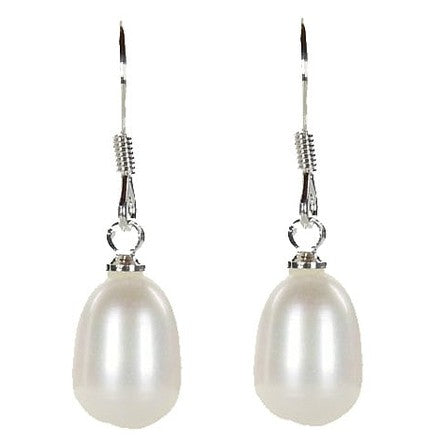 Witte zoetwater parel oorbellen met sterling zilveren oorbelhaakjes, vooraanzicht | Big Lianca