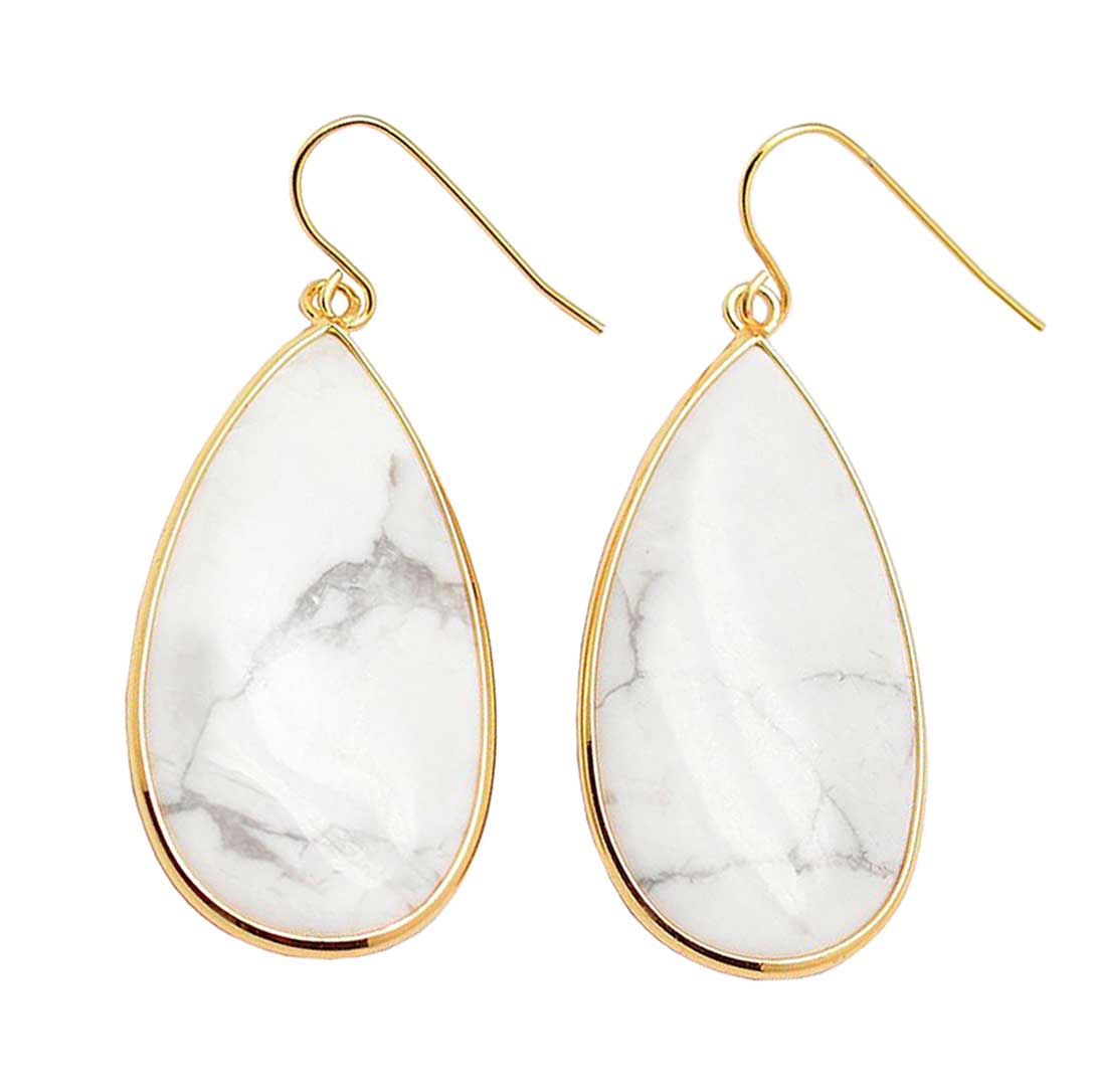 Witte edelstenen oorbellen met howliet en goud edelstaal | Big Teardrop Howlite Gold